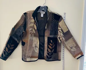 ColdWater Creek pattern jacket. Beautifully made with full from zipper. Size:PS thumbnail 4