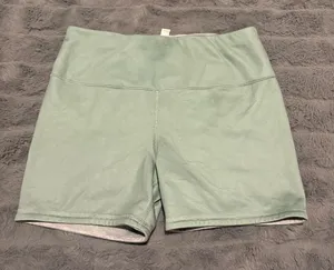 Reversible Sage Green Athletic Shorts Women’s Small Stretch Workout thumbnail 1