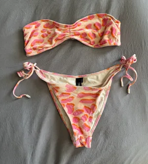 Triangl Bikini Set thumbnail 1