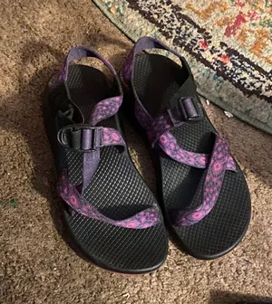 Chaco Z1 vibram yampa berry blast women’s 8 thumbnail 2