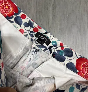Loft floral chino shorts thumbnail 4