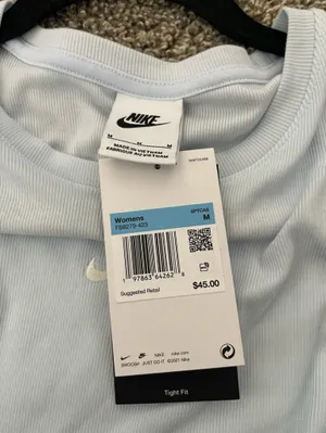 NWT Women’s Nike Cropped Ribbed Tank Top Light Blue Size M thumbnail 3