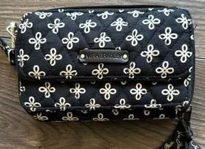 Vera Bradley RFID All In One Clutch Wristlet Resort Medallion Black And‎ White thumbnail 1