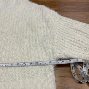 Express Fuzzy Knit Mock Neck Cropped Sweater Womens XS IvoryPullover Cozy Winter thumbnail 6