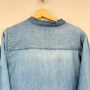 Kensie Jeans Blue Denim‎ Shirt Ruffle Mandarin Collar Long Sleeve Light Wash XL thumbnail 5