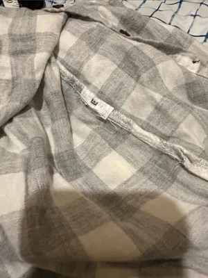 Abercrombie & Fitch Gray and White Plaid Shirt thumbnail 6