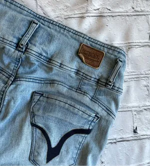 VTG Y2K Von Dutch Jeans Size 26 FLAW - HOLE thumbnail 10