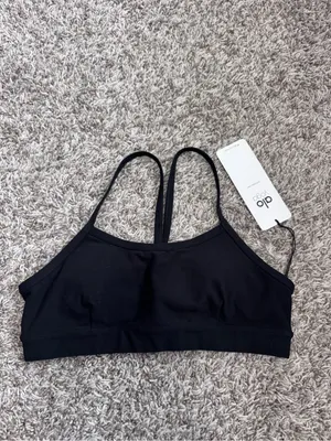 NWT Alo Yoga Black Alosoft Gratitude Bra Medium thumbnail 3