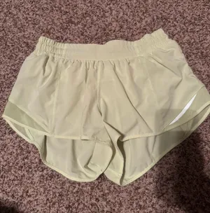 Lululemon Hottie Hot Shorts thumbnail 1