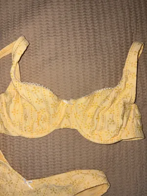 Small target bikini  thumbnail 2