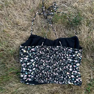 Abercrombie Black Floral Cross Back Crop Top thumbnail 2