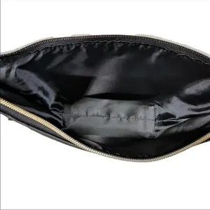 NWOT Jeffree Star Exclusive Halloween 🦇Bat Makeup Bag thumbnail 6