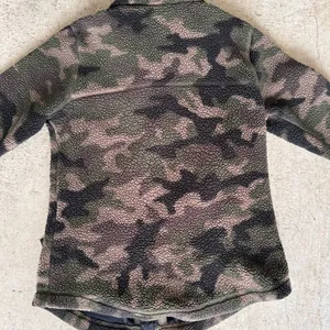 Unisex camo army print Columbia zip up sweater size medium thumbnail 5