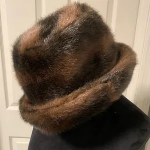 Vintage Classy Faux Fur Hat • Brown & Black • Chic Winter Statement thumbnail 1