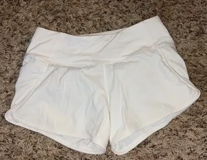 Lululemon Shorts thumbnail 1