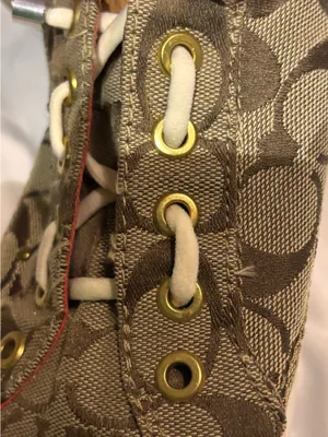 Vintage Coach Signature C Sneaker Shoes Bug Butterfly Patch Size 9B thumbnail 3