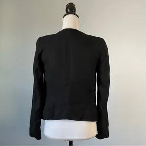 H&M | Black Open Style Blazer Sz 2 thumbnail 4