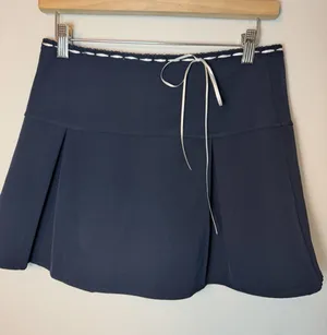 Pretty Garbage Navy Blue Women's Pleated Mini Skirt Sz S NEW thumbnail 1