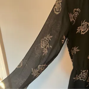 Maurices Black V-Neck Floral Long Sleeve Dress Size Medium Moody Whimsigoth thumbnail 10