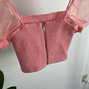 Alice + Olivia | Eliana Smocked Crop Top thumbnail 9