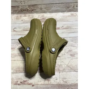 Crocs Classic Lined Clogs Men's Size 5 Women's Size 7 Olive Green Fuzzy Comfort thumbnail 4