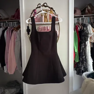 Leau Boutique Dress thumbnail 2