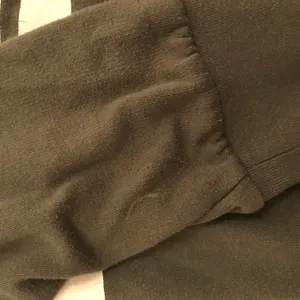 Victoria's Secret Sweatshirt thumbnail 3