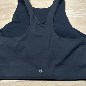NWT Athleta Conscious Crop Train Sz L thumbnail 4