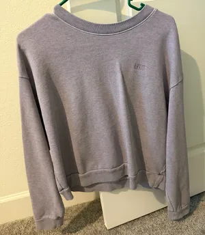 Levi’s Crewneck Sweatshirt thumbnail 1