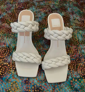 DV by Dolce Vita Sandals 6.5 thumbnail 1