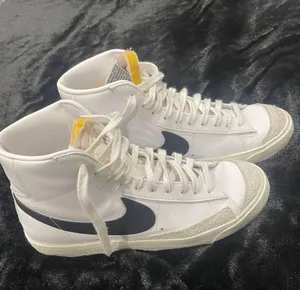 Nike Blazers thumbnail 1