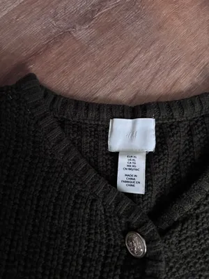 H&M Cardigan Sweater thumbnail 3