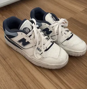 New Balance 550 Sneakers thumbnail 1