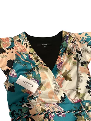GUESS Floral Satin Faux Wrap Dress Size M NWT Flutter Sleeve Tassel Belt thumbnail 5