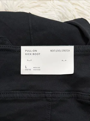 American Eagle Pull-On Kick Boot Jeans thumbnail 5