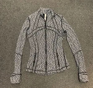 Lululemon Define Jacket thumbnail 1