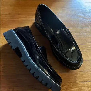Donald Pliner Hope Platform Loafers in Black Patent Vegan Leather, Size 8.5 M thumbnail 3