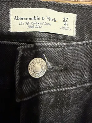 Abercrombie & Fitch Abercrombie and Fitch The 90s Relaxed Jean High Rise Split Hem Black Jeans thumbnail 5