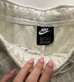 Nike Sweatshorts thumbnail 3