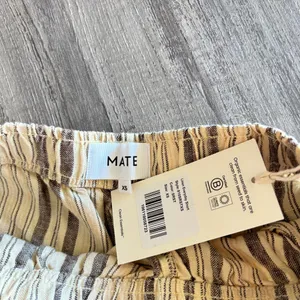 New Mate the Label Linen Shorts XS thumbnail 2