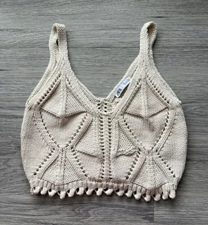Zara Cream Crochet Knit Crop Camisole Size L thumbnail 1