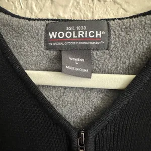 Woolrich Sweater Vest Black L Womens Snowman Snowflake Embroidered Holiday thumbnail 6