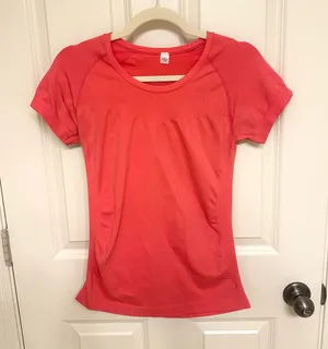 Z by Zella Athletic Top Short Sleeve Workout Tee thumbnail 1