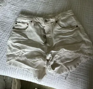 Levi’s Shorts thumbnail 1