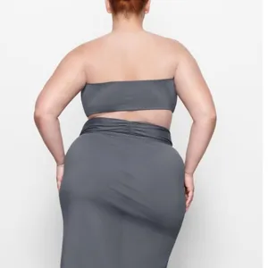 SKIMS WOMEN'S SWIM BANDEAU BIKINI TOP Gunmetal SIZE M NWT thumbnail 2