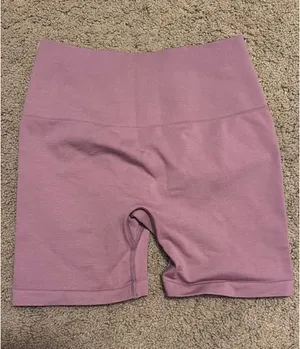 Pavoi workout shorts Pink thumbnail 1