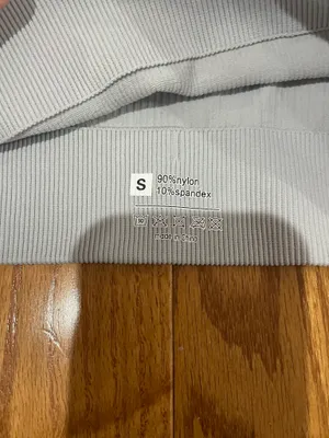 Amazon grey seamless workout top long sleeve size small thumbnail 3