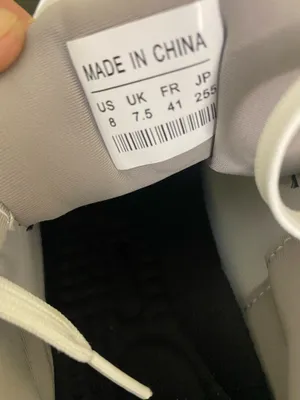 DQ women’s sneakers shoes size 8 thumbnail 8
