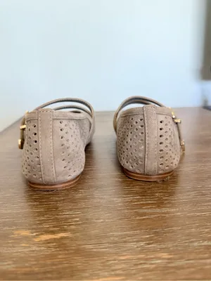Steve Madden Women’s taupe perforated flats. Size 7.5 thumbnail 3