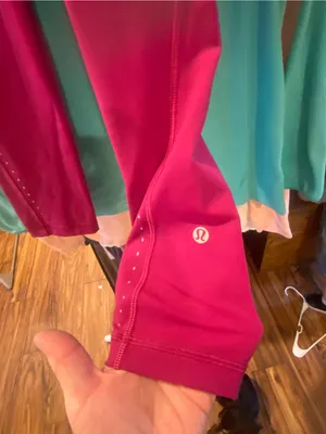 Lululemon Pink-Magenta leggings with Logo thumbnail 7